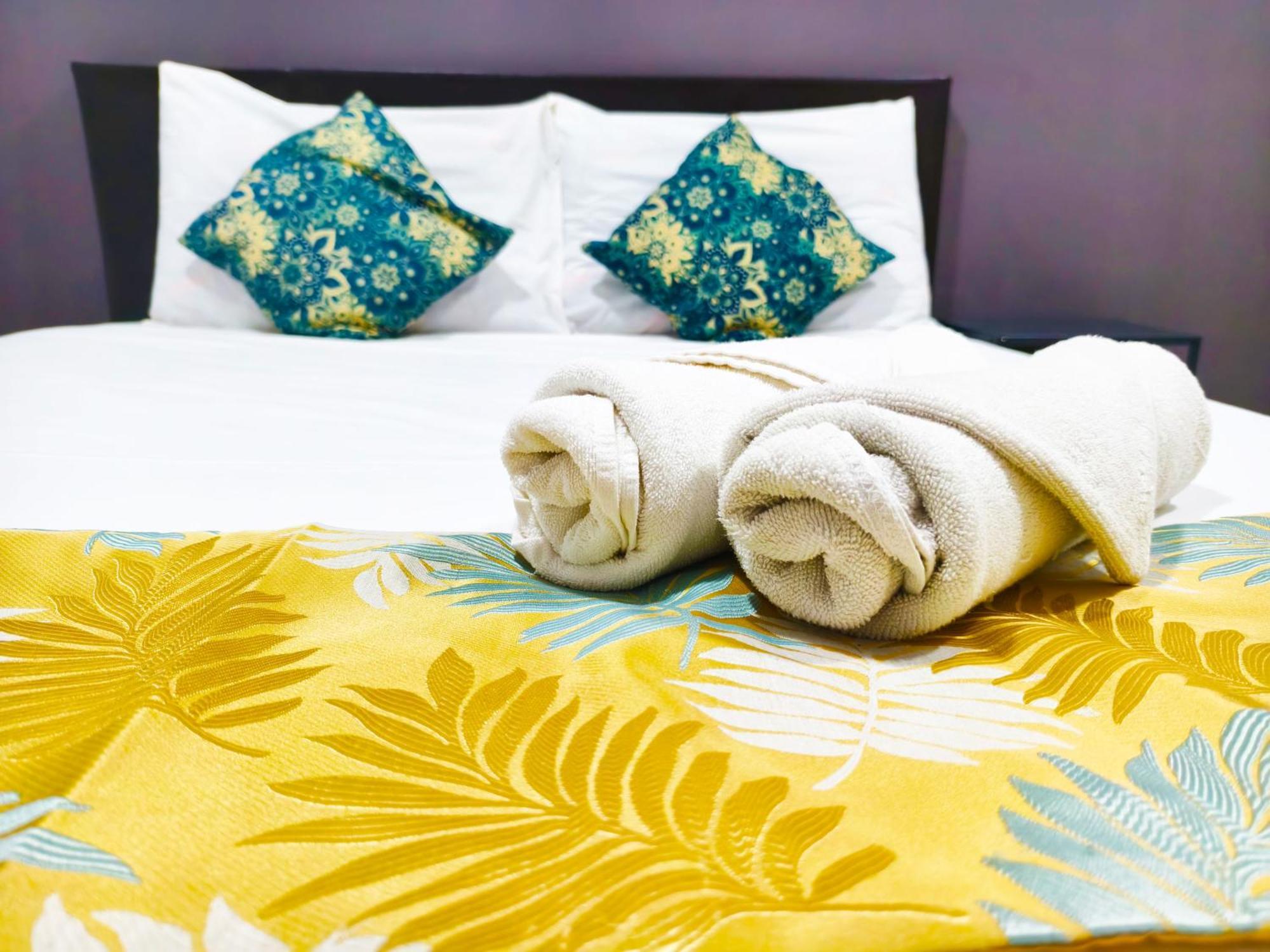 Salaam Suites Hotel كوتا بْهارو المظهر الخارجي الصورة