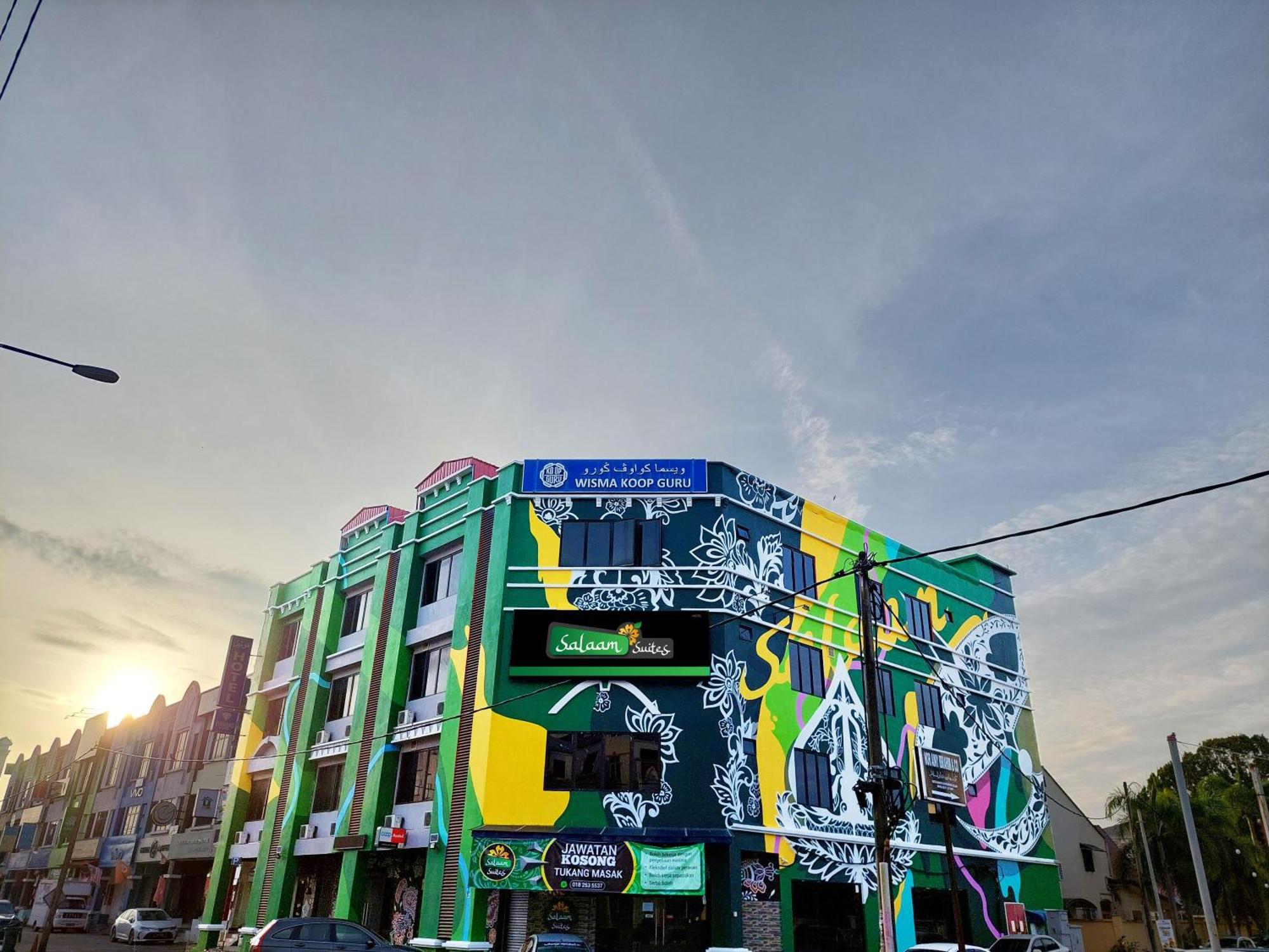 Salaam Suites Hotel كوتا بْهارو المظهر الخارجي الصورة