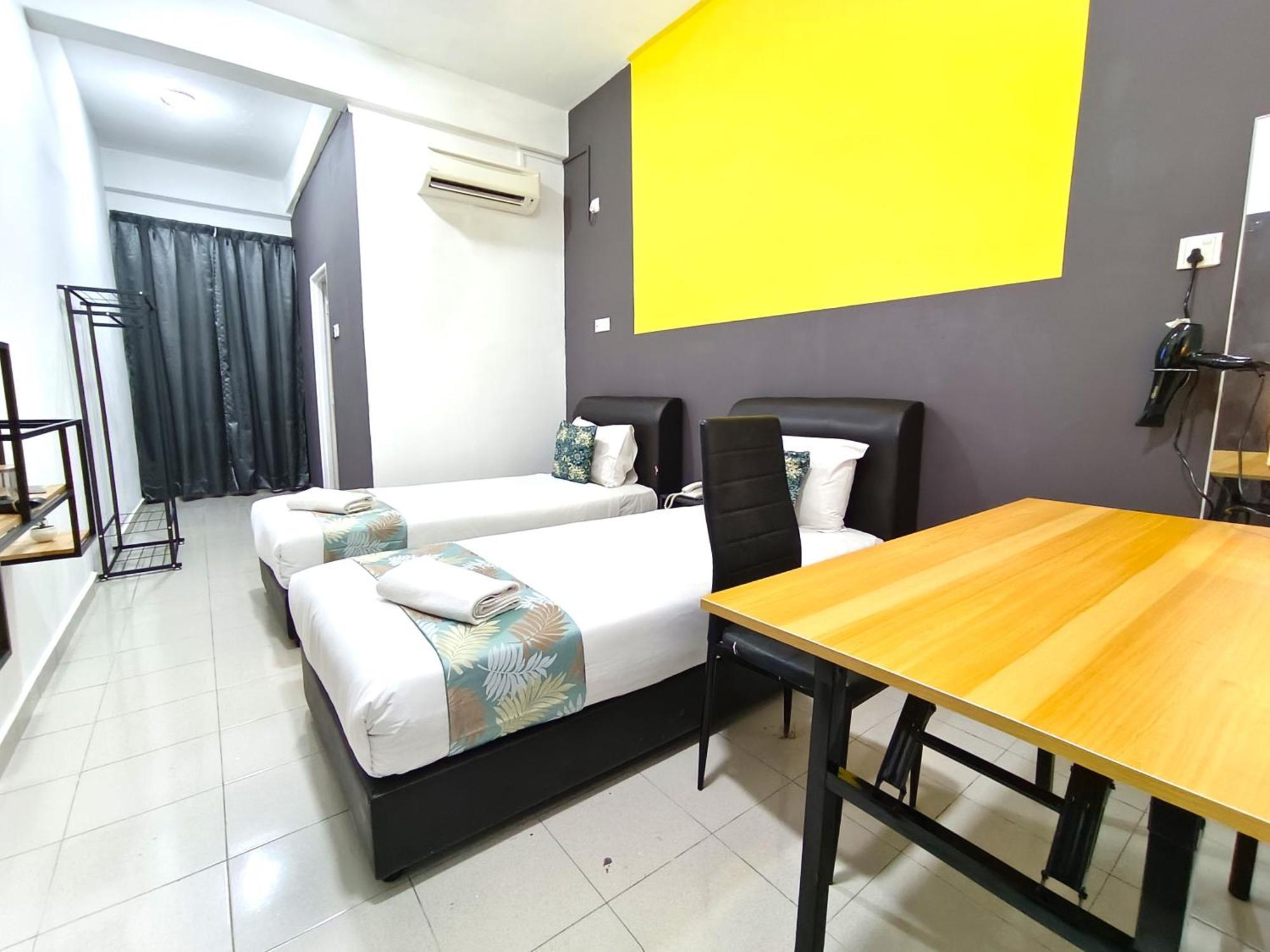 Salaam Suites Hotel كوتا بْهارو المظهر الخارجي الصورة